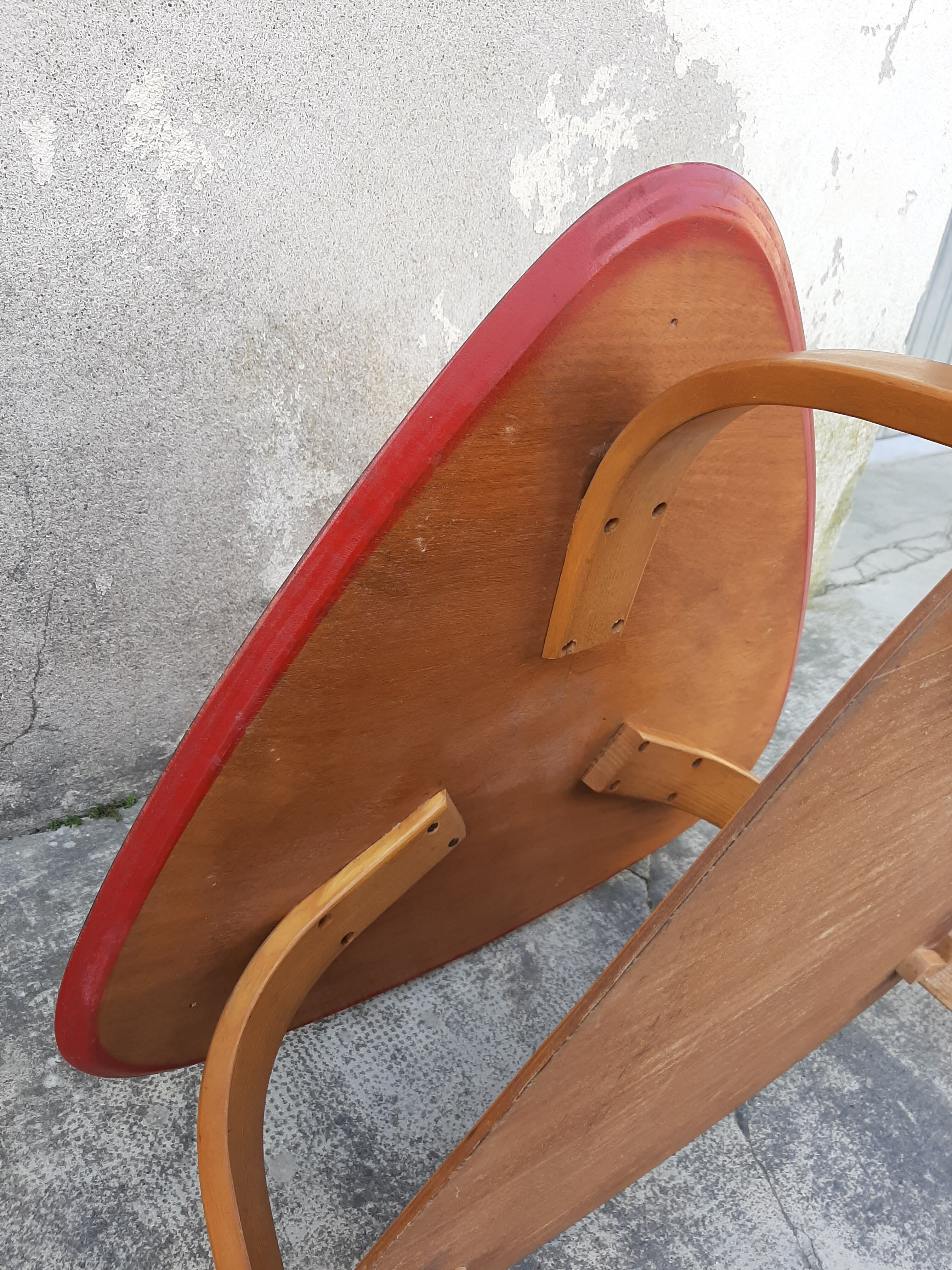 Table basse design Steiner modèle Bow Wood