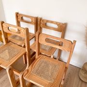 Ensemble de 4 chaises en bois et cannage - années 1960-70