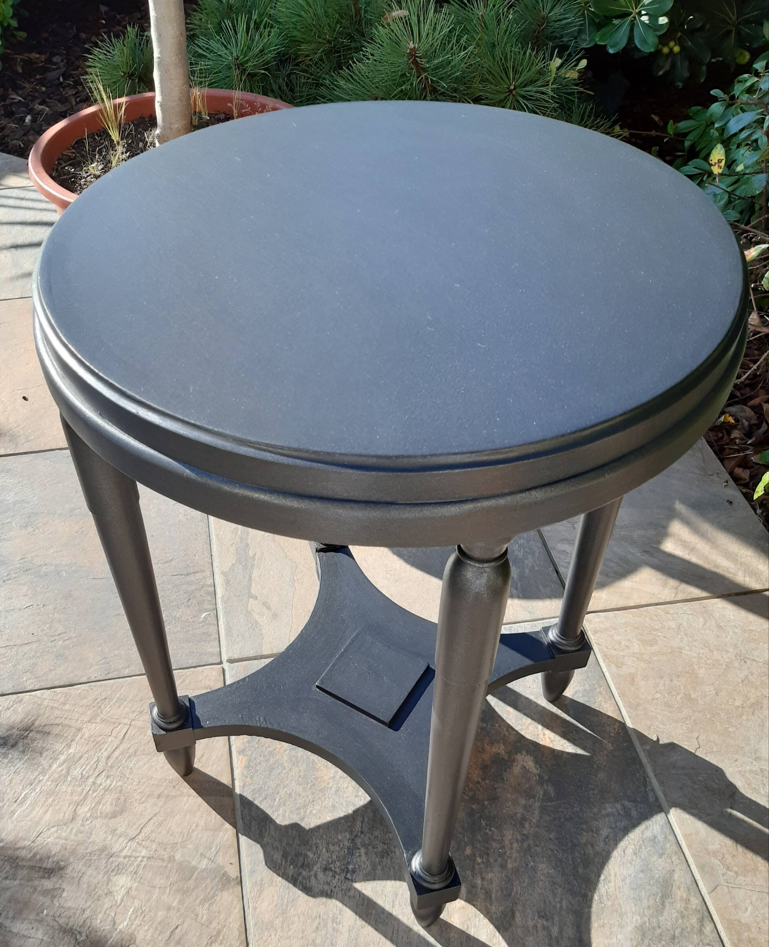 "Black steel" tea table, art deco 1920