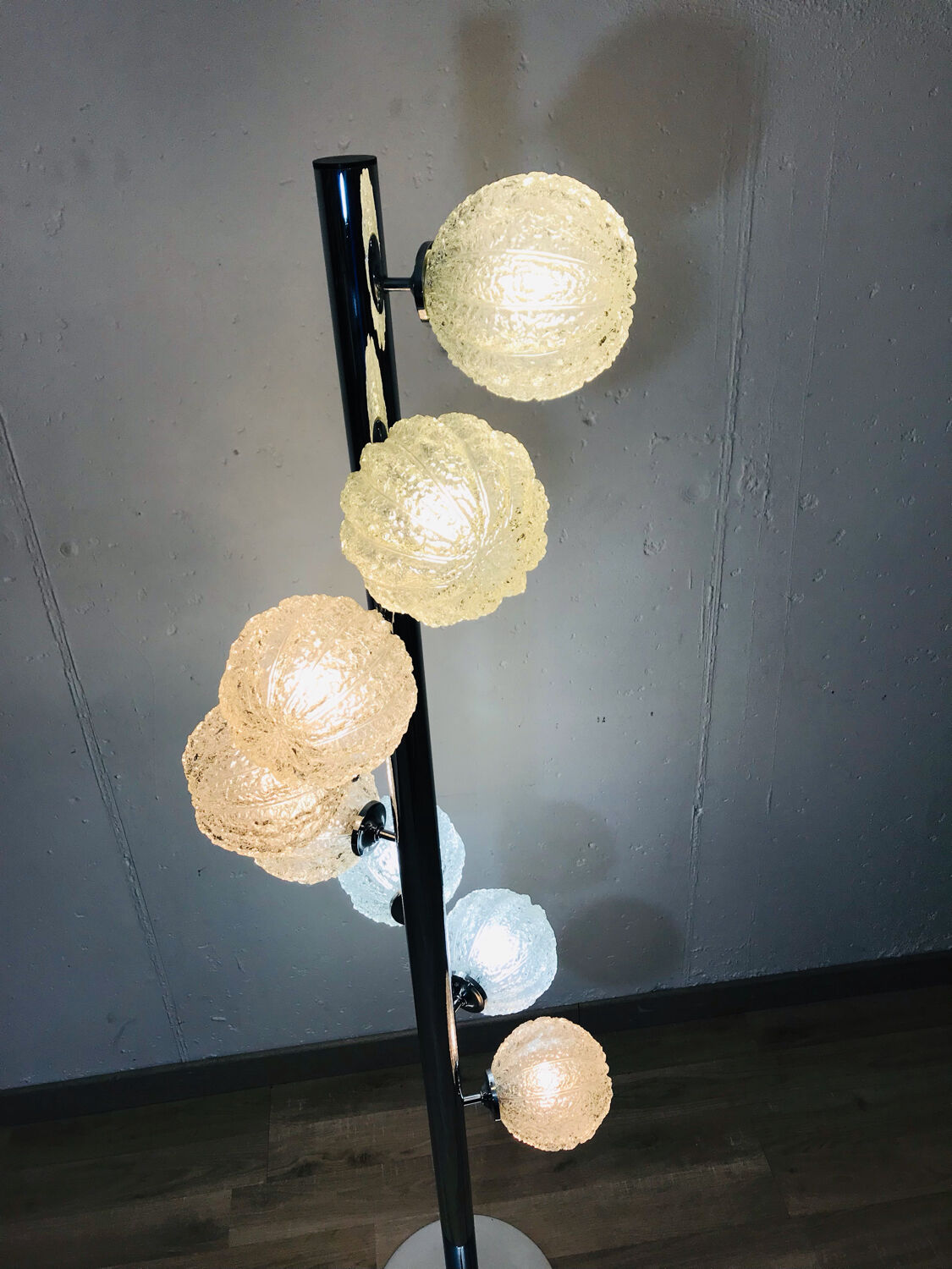 8-light floor lamp from the 70s