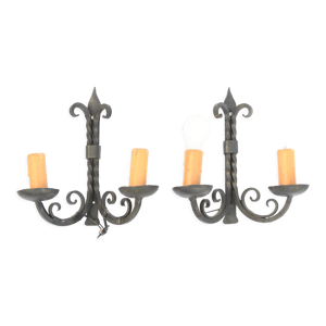 Paire d'appliques en fer forgé