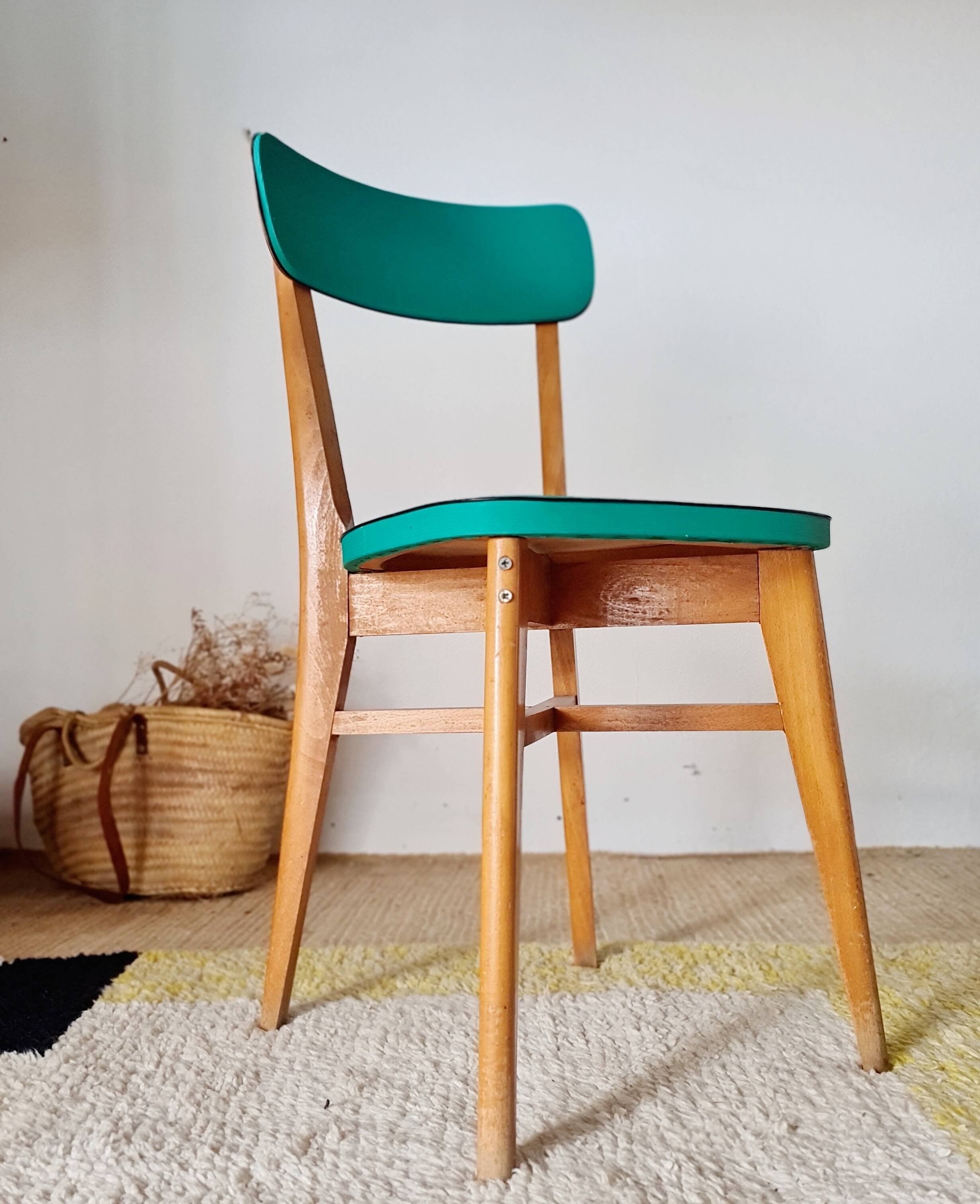 Chaise bistrot années 60 verte
