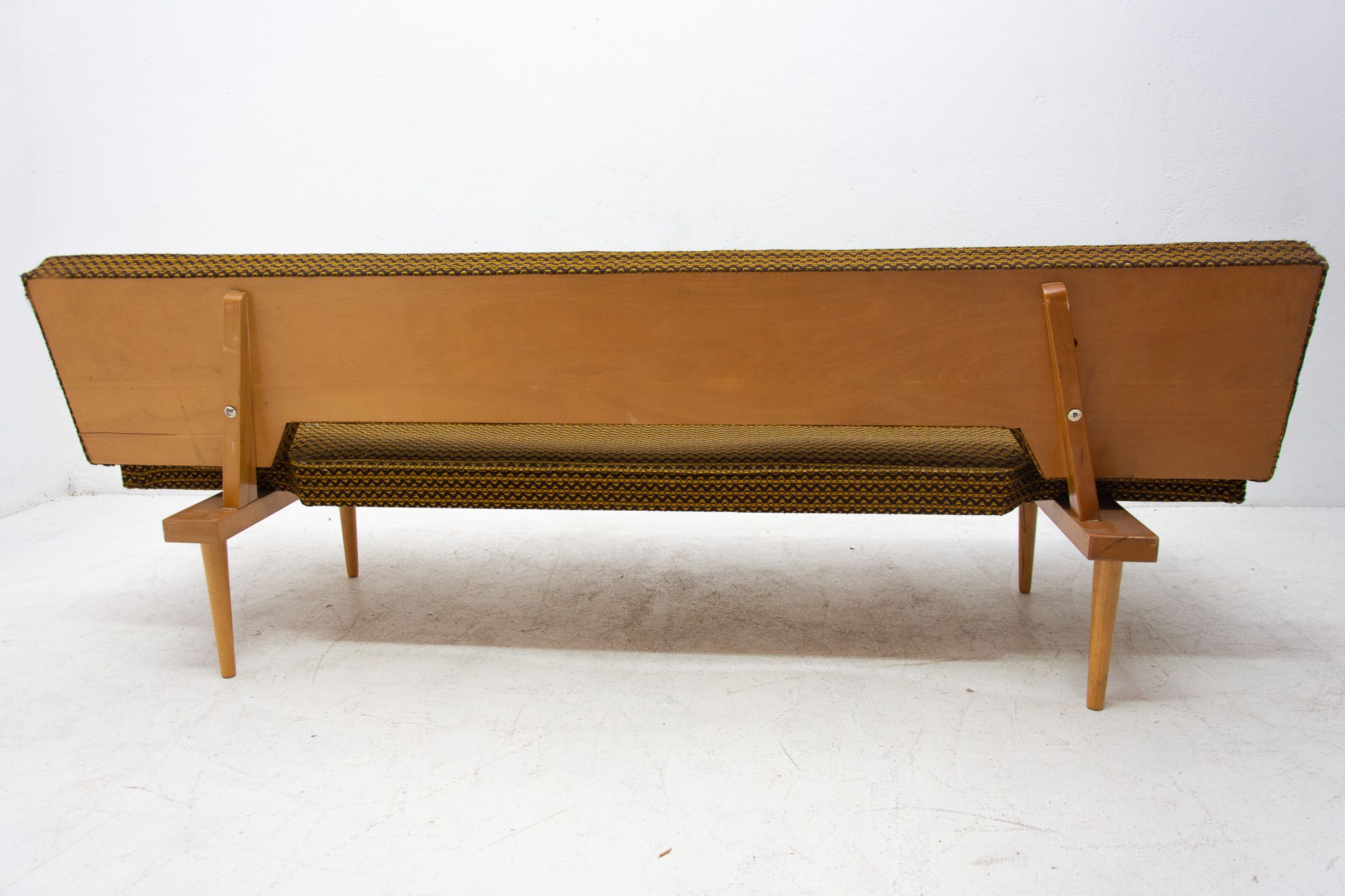 Canapé réglable du milieu du siècle par Miroslav Navrátil, années 1960, Tchécoslovaquie