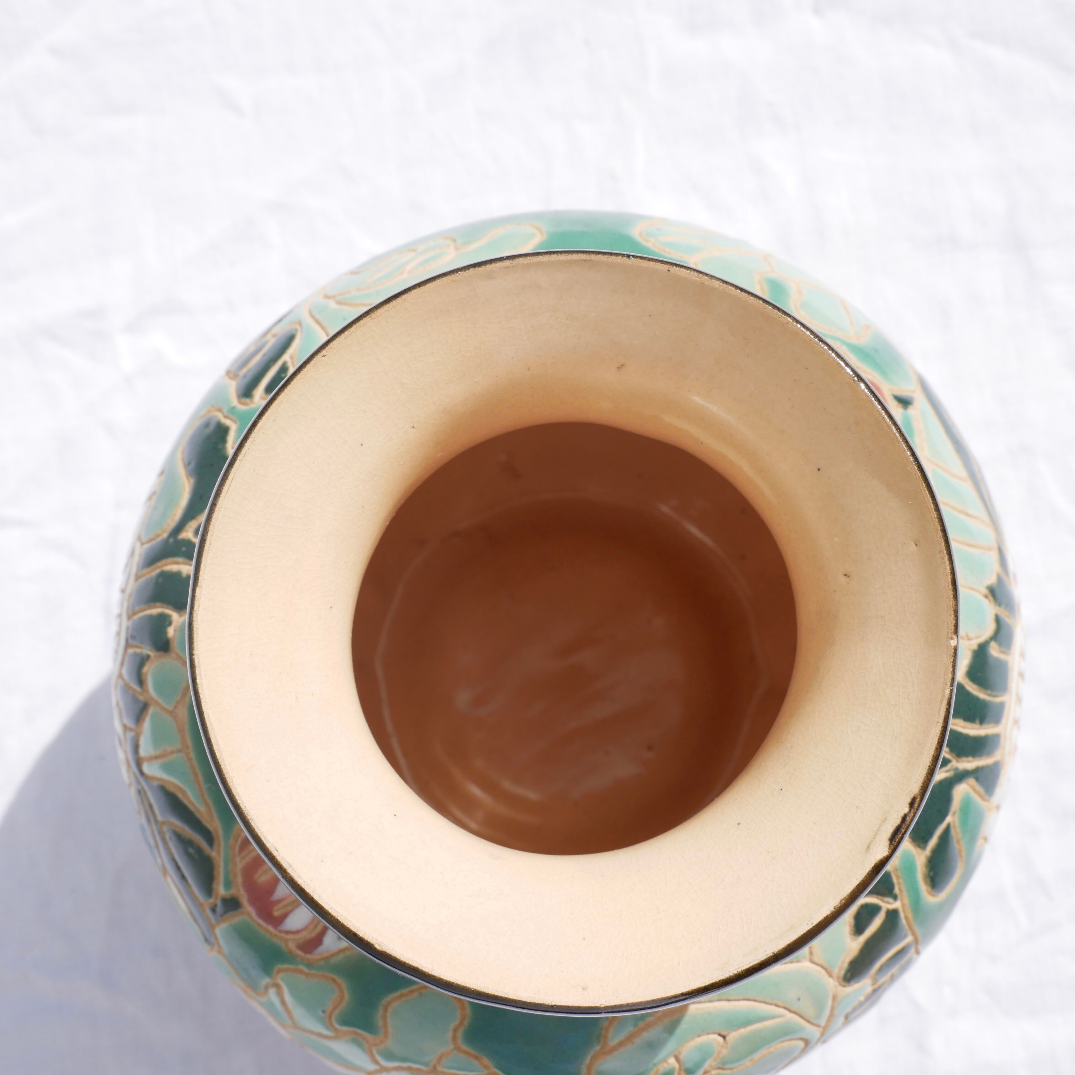 Ceramic vase decorated with Japanese flowers