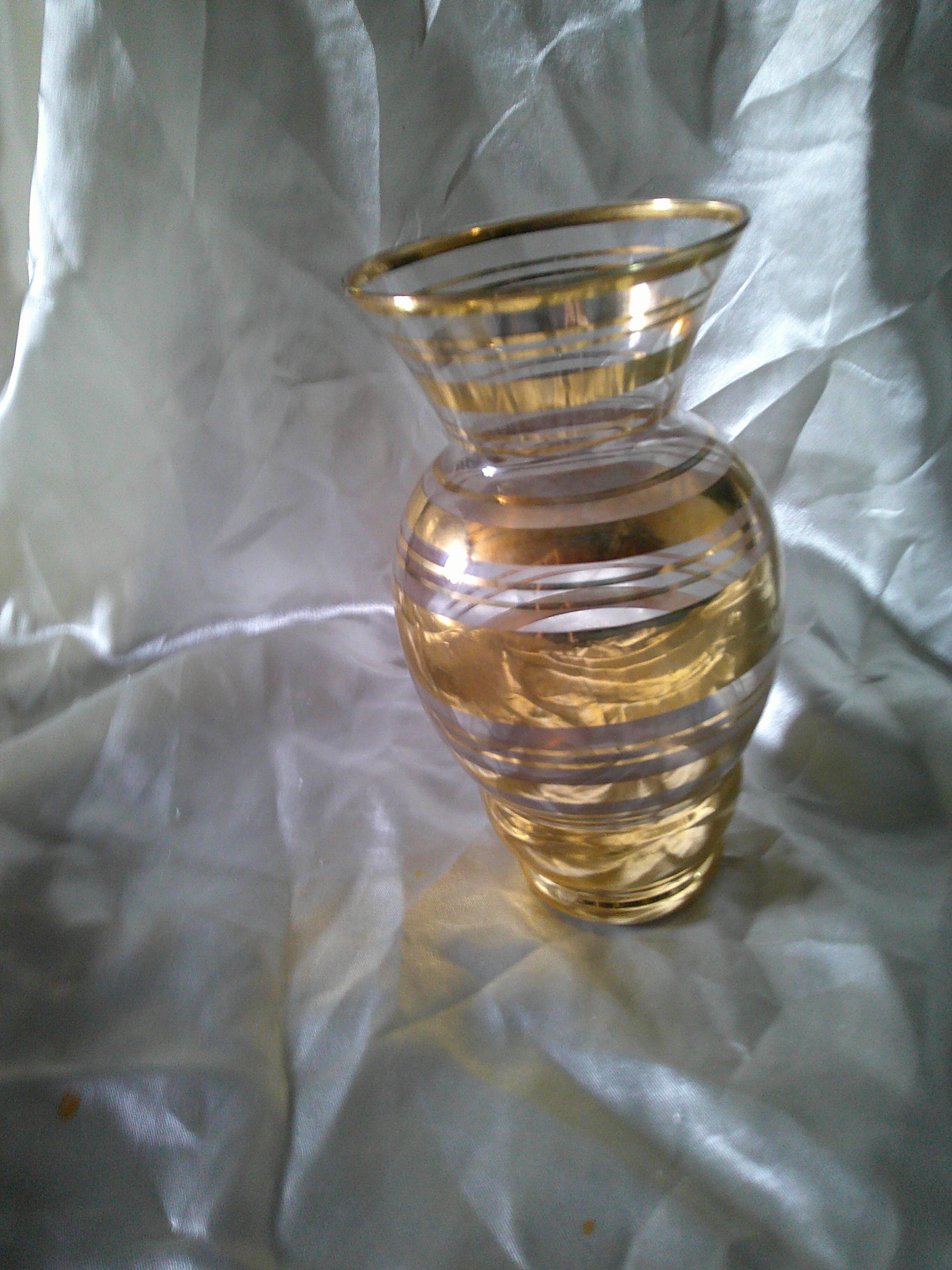 1960s vase with gold stripes