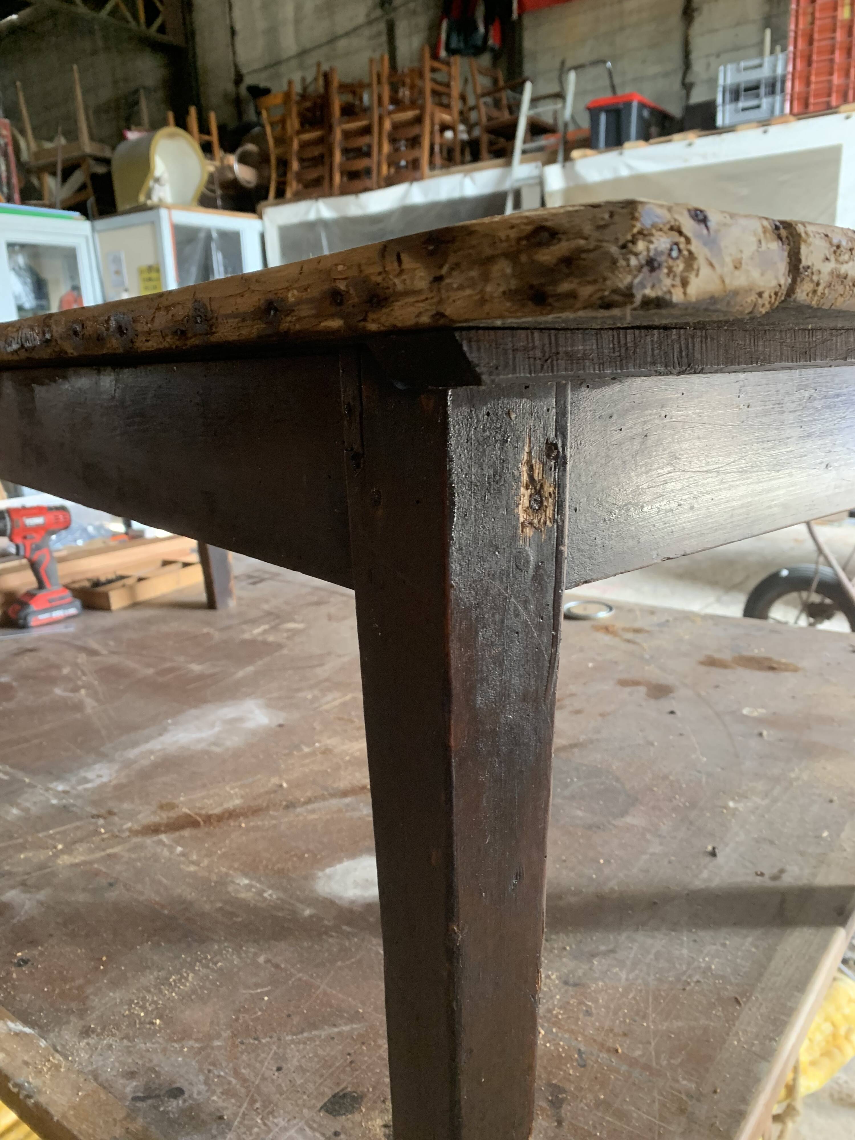 Countryside coffee table