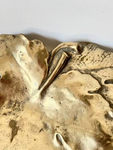 Decorative leaf-shaped dish – Gilt bronze – Early 20th century