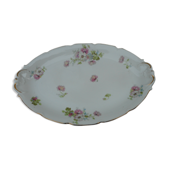 Porcelain dish decorated with flowers