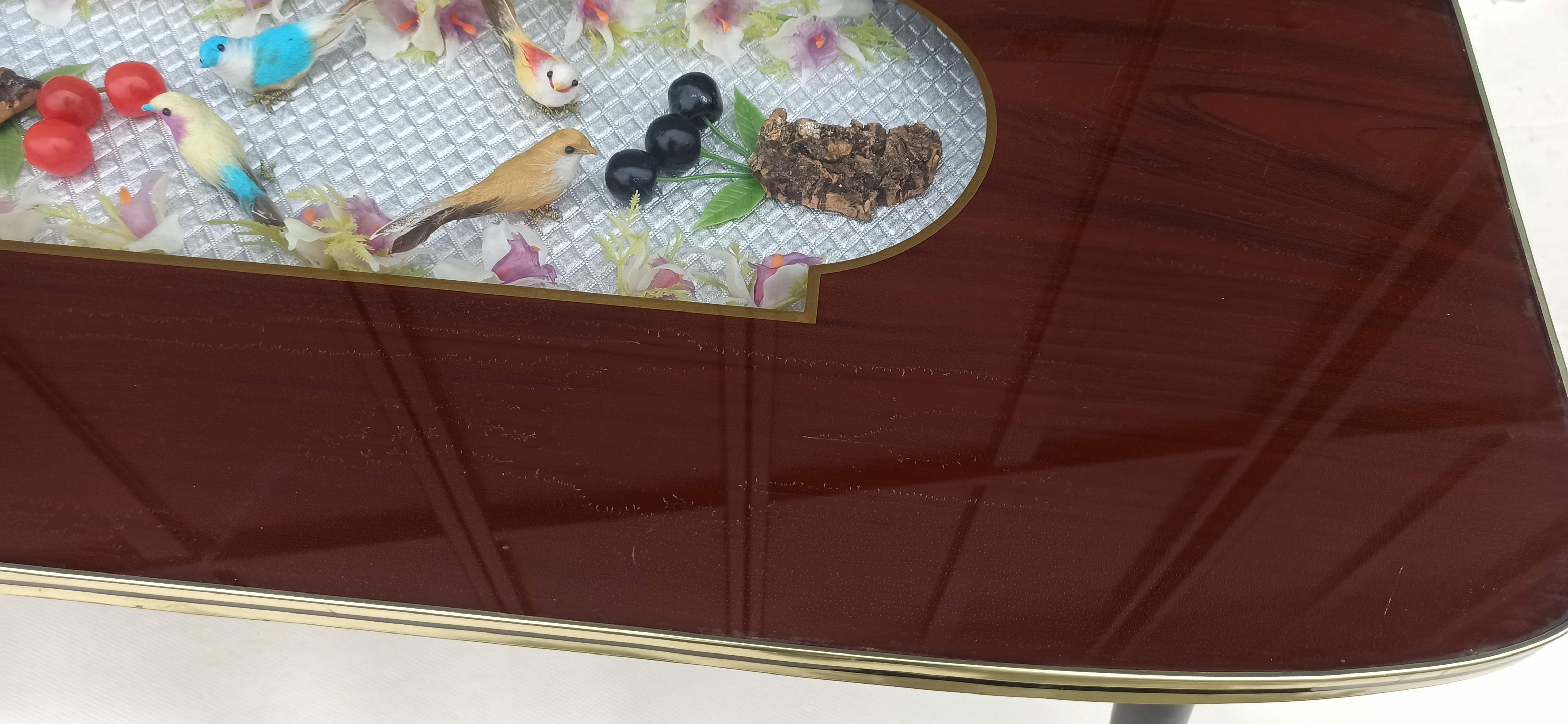 Coffee table of the 50s compass showcase bird and cherry