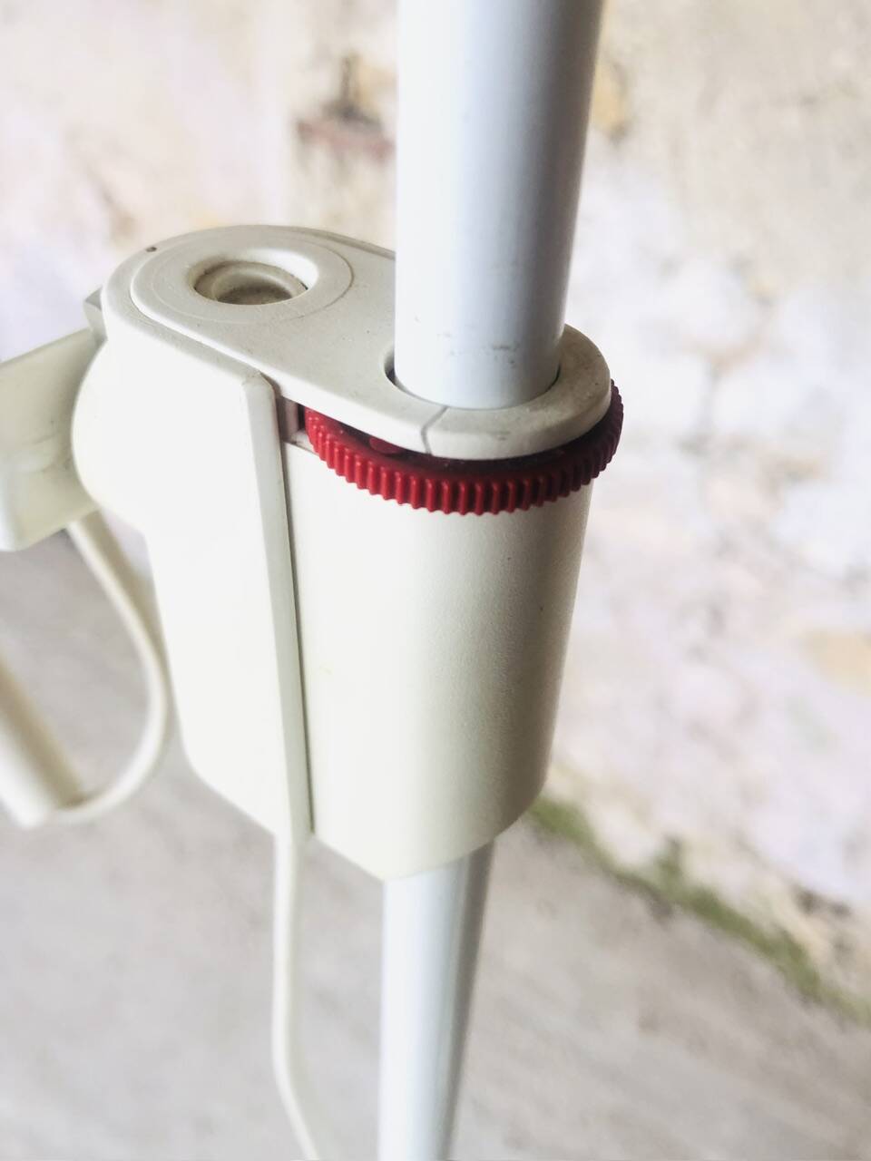 Vintage adjustable floor lamp by Vrieland design, Circa 70's/80's