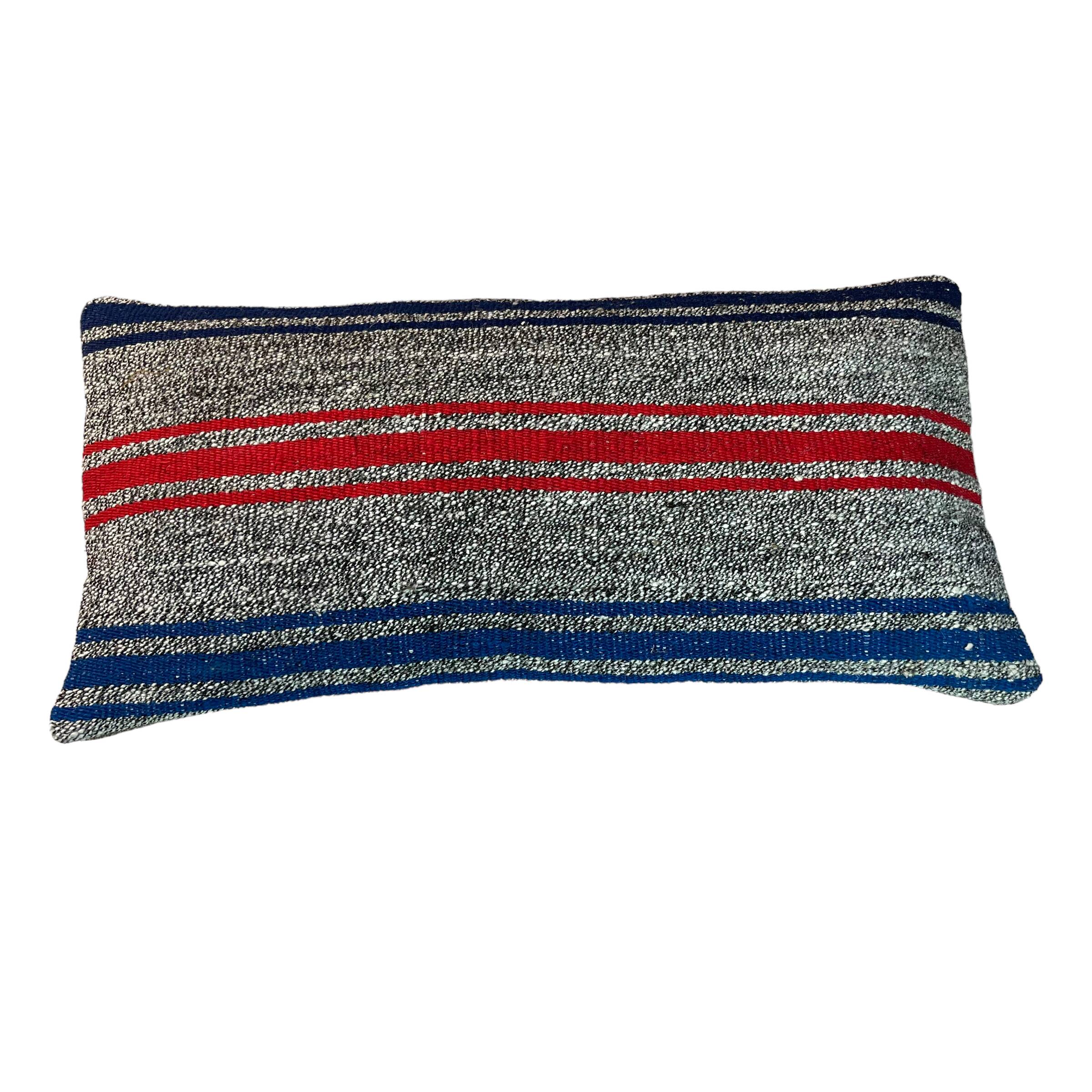 Housse de coussin kilim turc vintage, 30 x 60 cm