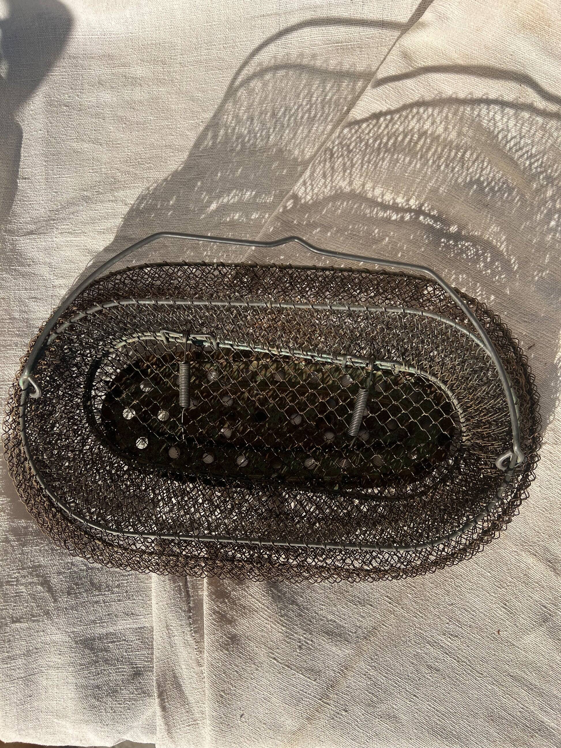 Panier de pêche en fil de fer français