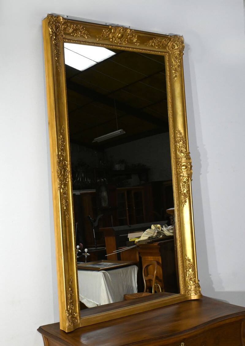 Important Gilded Mirror, Louis XIV style – Mid 19th century