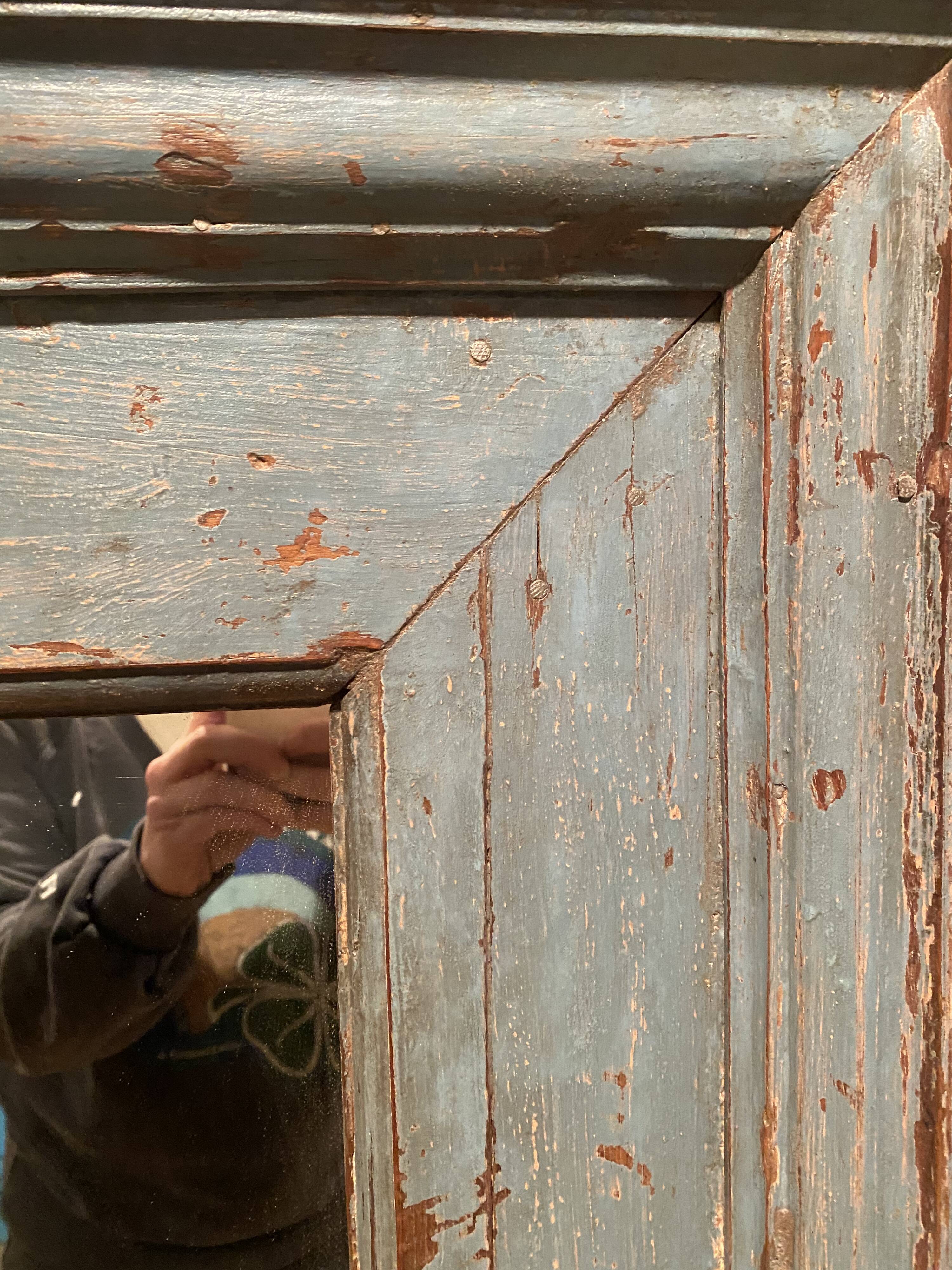 Mirror in blue lacquered wood, 148x102 cm