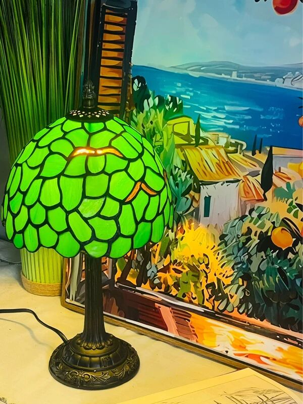 Vintage Tiffany Inspiration Lamp and Green Shade | Green Foliage Shade