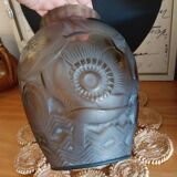Art deco vase in pressed molded smoked glass signed Pierre d'Avesn