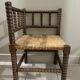 Chaise d’angle vintage en bois tourné
