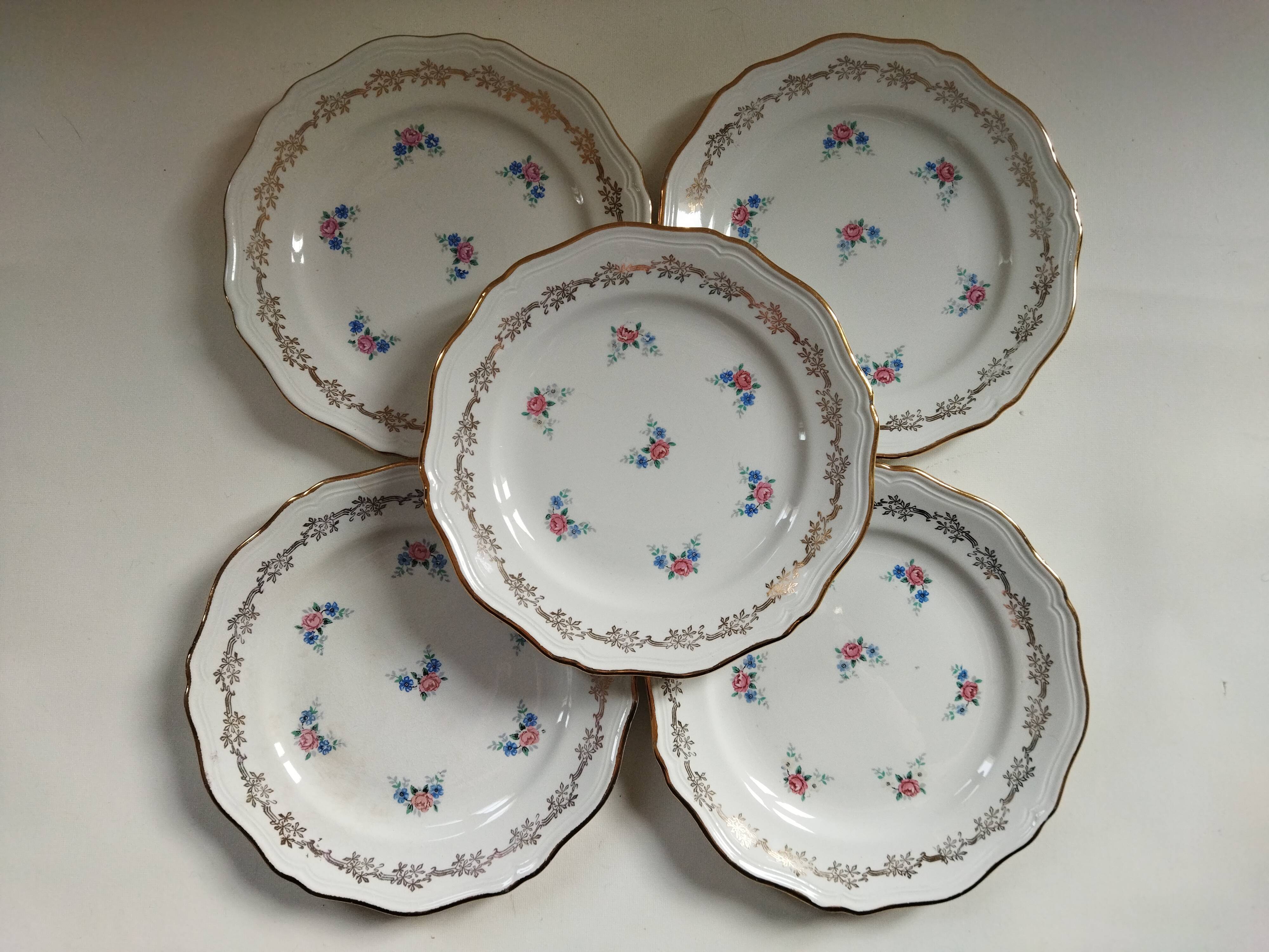 5 dessert plates L'Amandinoise