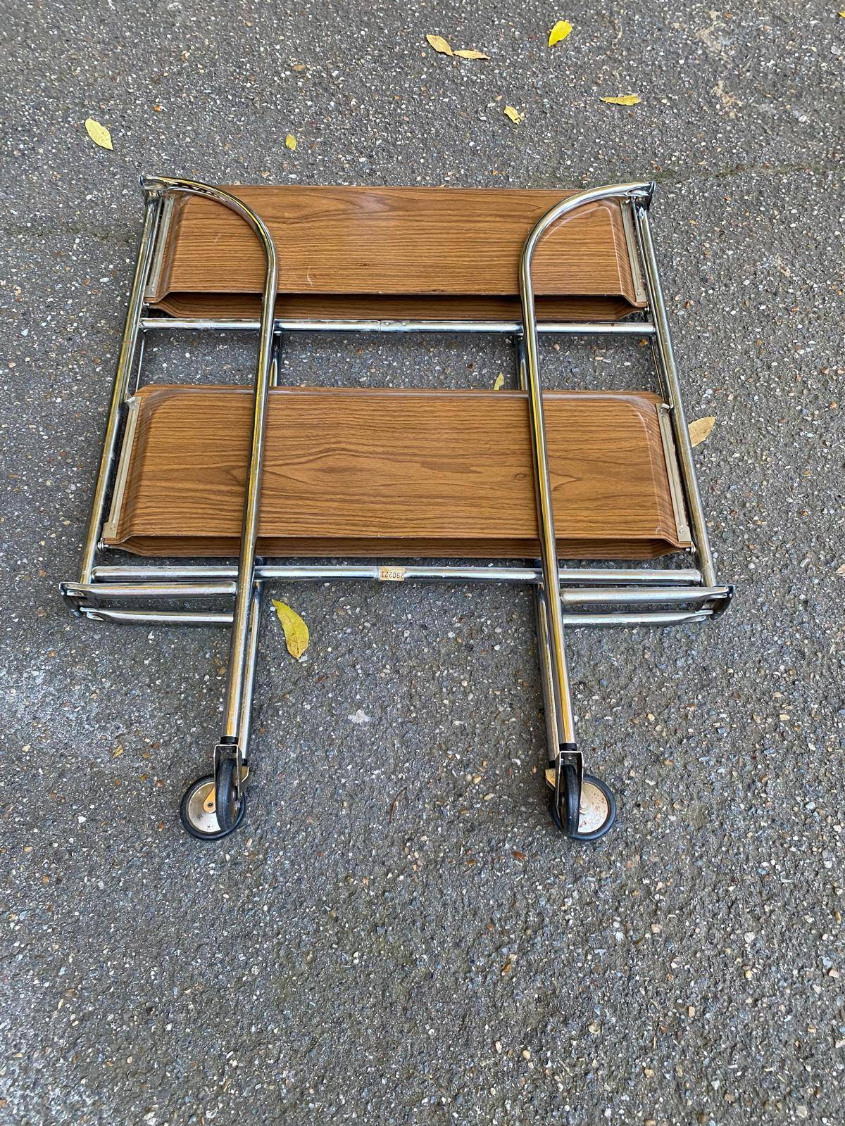 Desserte pliable en acier et bois sur roulettes 80cm