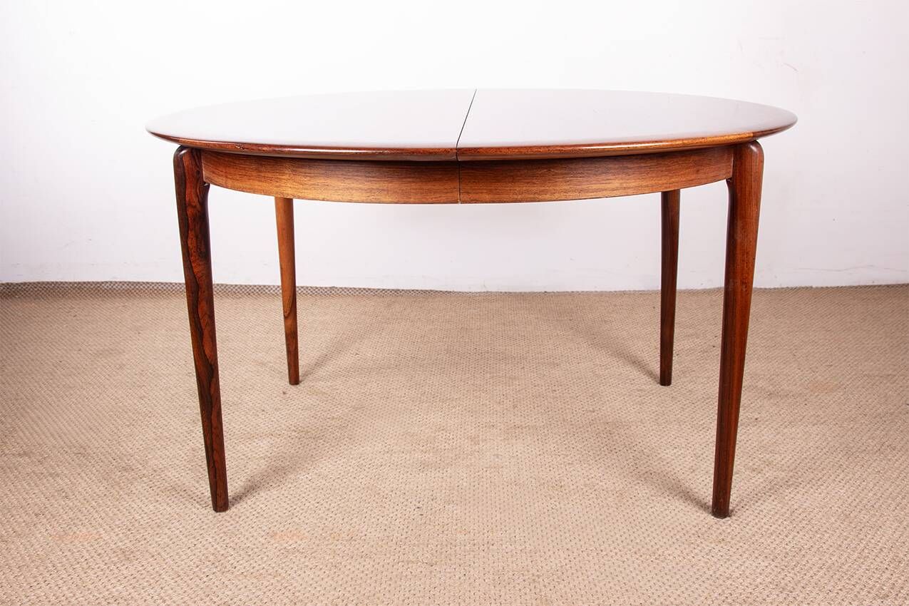 Danish extendable dining table, rosewood, Kai Lyngfeldt Larsen 1960.