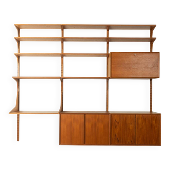 1960s shelving system Poul Cadovius