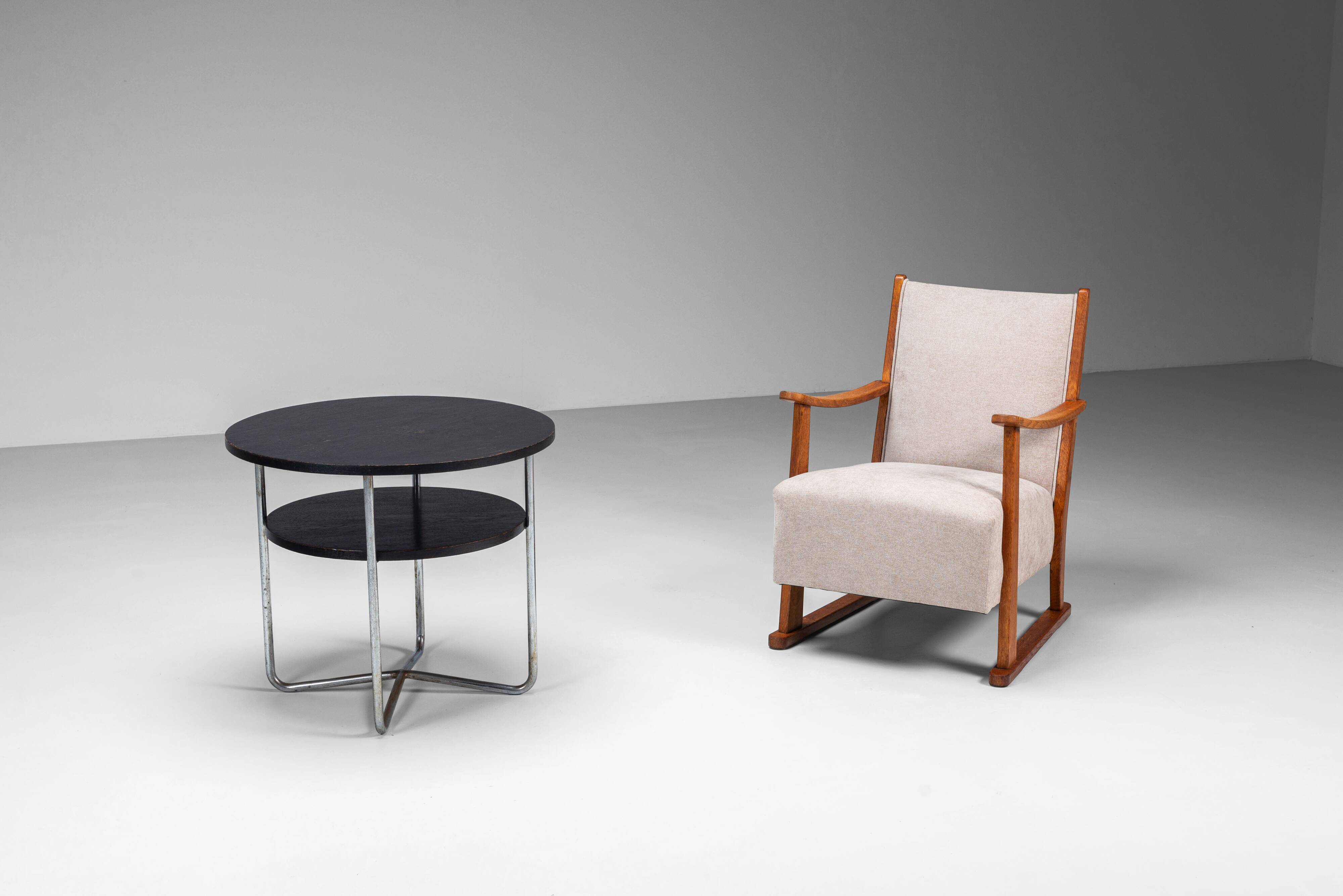 Table basse Thonet avec cadre tubulaire