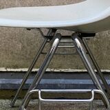 Set of 4 EAMES vitra chairs