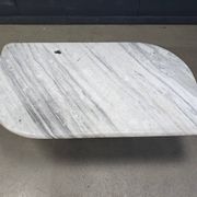 Table basse vintage en marbre blanc, années 1970