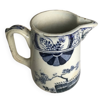 Creil Montereau milk jug