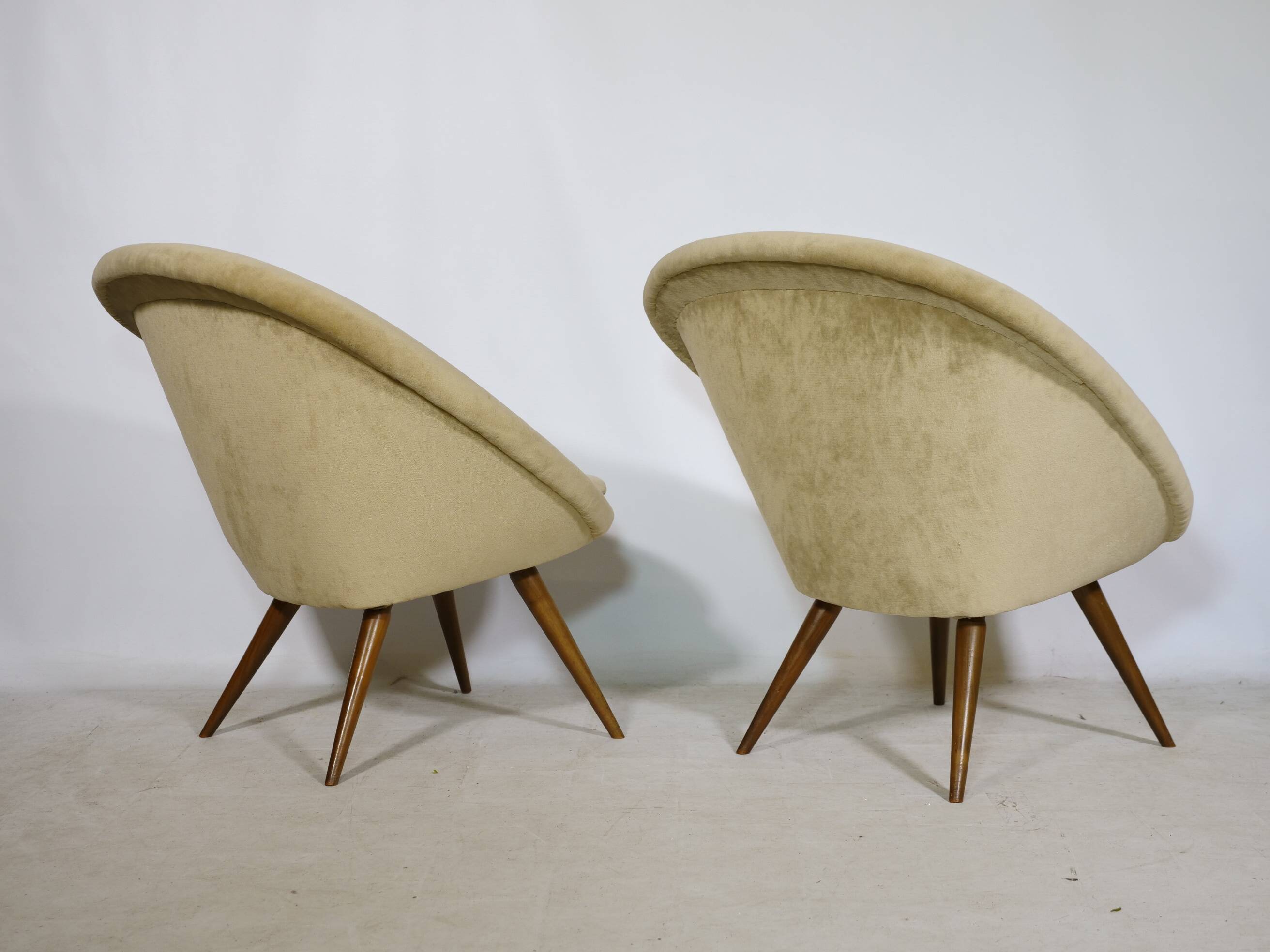 Mid-Century Shell Lounge Chairs in the Style of Jean Royère, Set of 2, 1950
