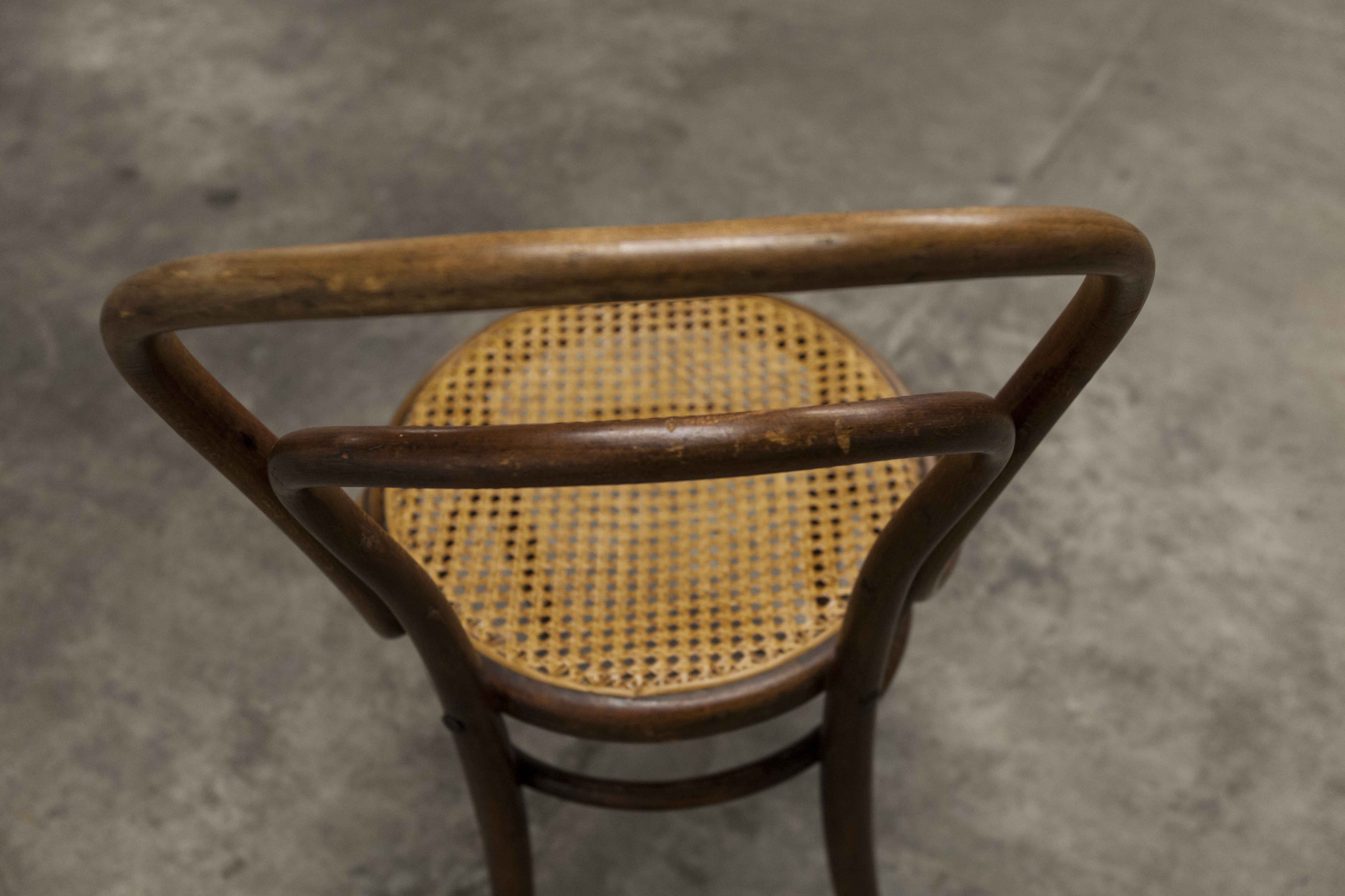 Bistro chair bentwood 1900 canning
