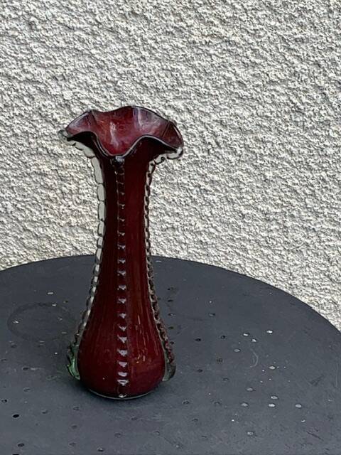 Vase en céramique émaillée verte et jaune, motif vintage et design  1950/60