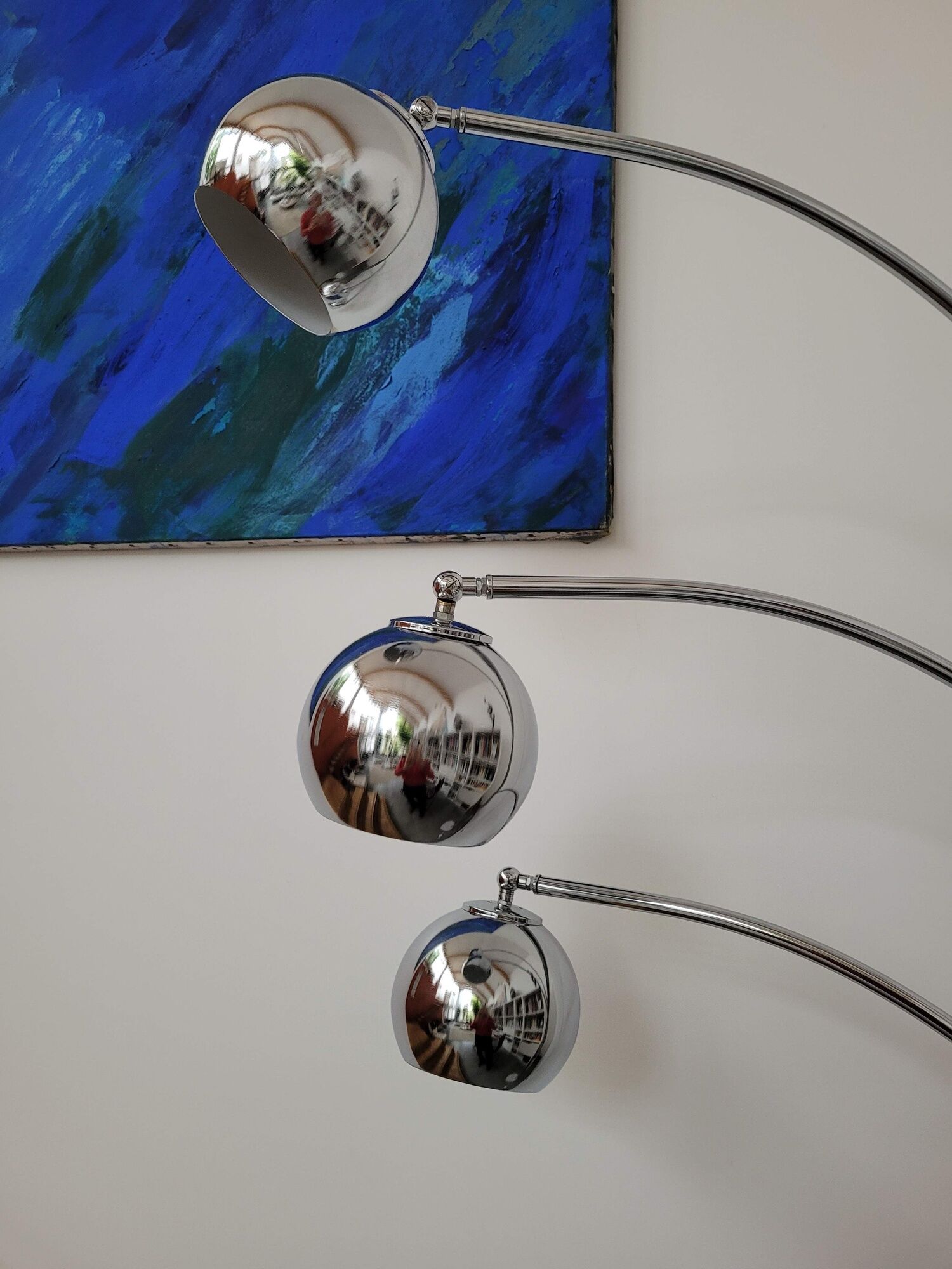 Floor lamp "Lily of the valley" by G. Reggiani in chromed metal 70s