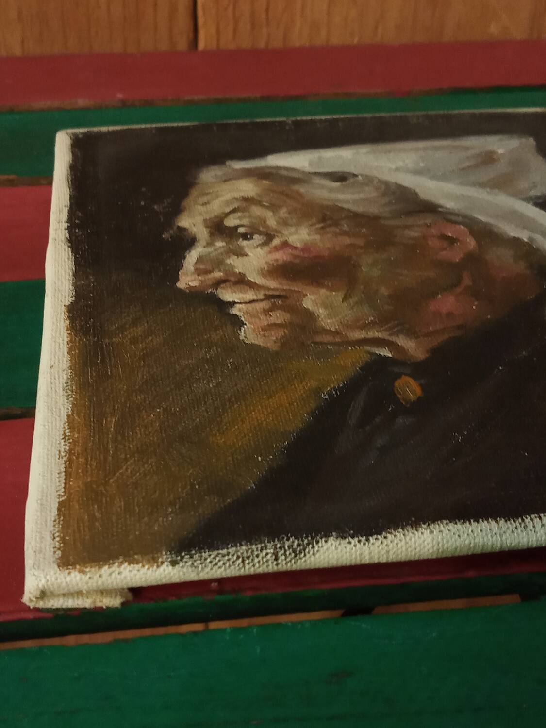 Portrait de vieille femme