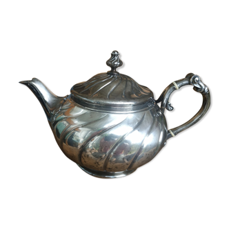 Cailar Bayard teapot in silver metal