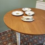 Round table