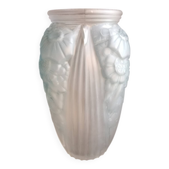 Molded glass vase, 1940s