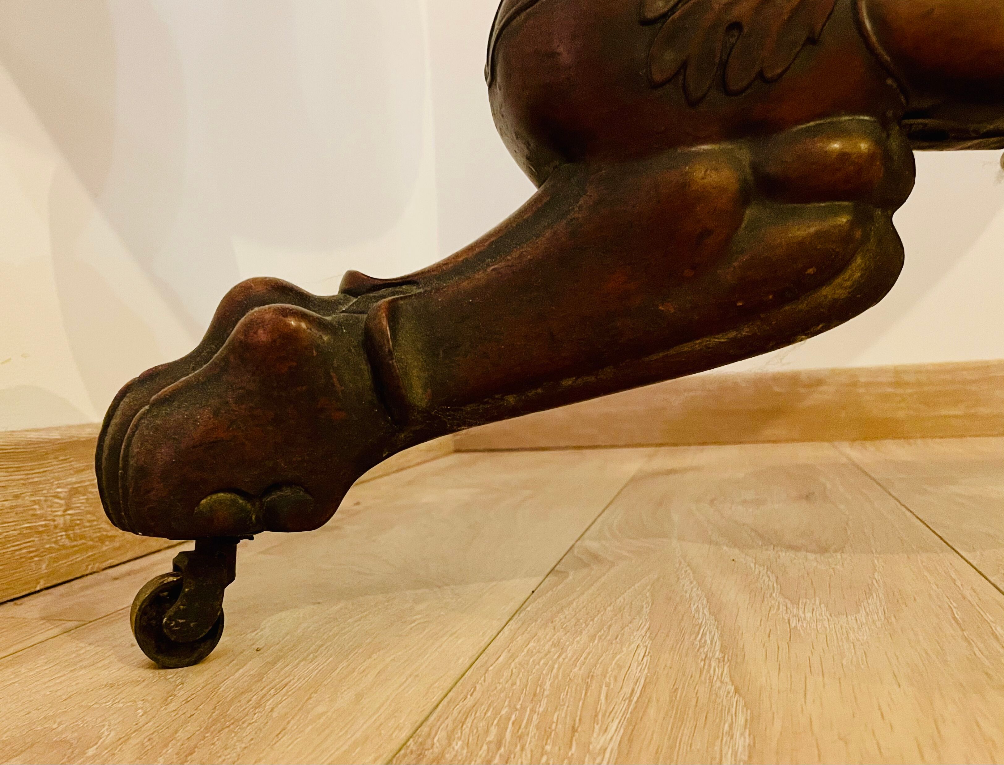 Mahogany and marble healing