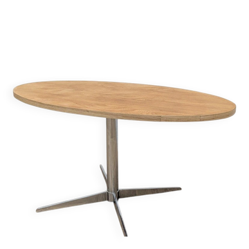 Retro coffee table with a star-shaped metal base, 1970s.