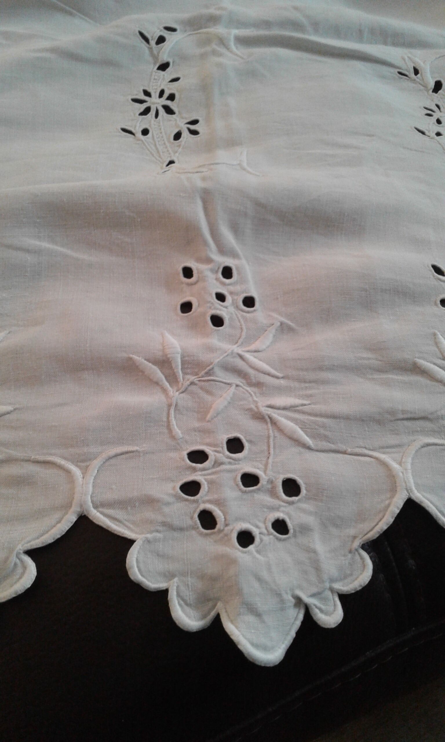 CB monogram linen sheet