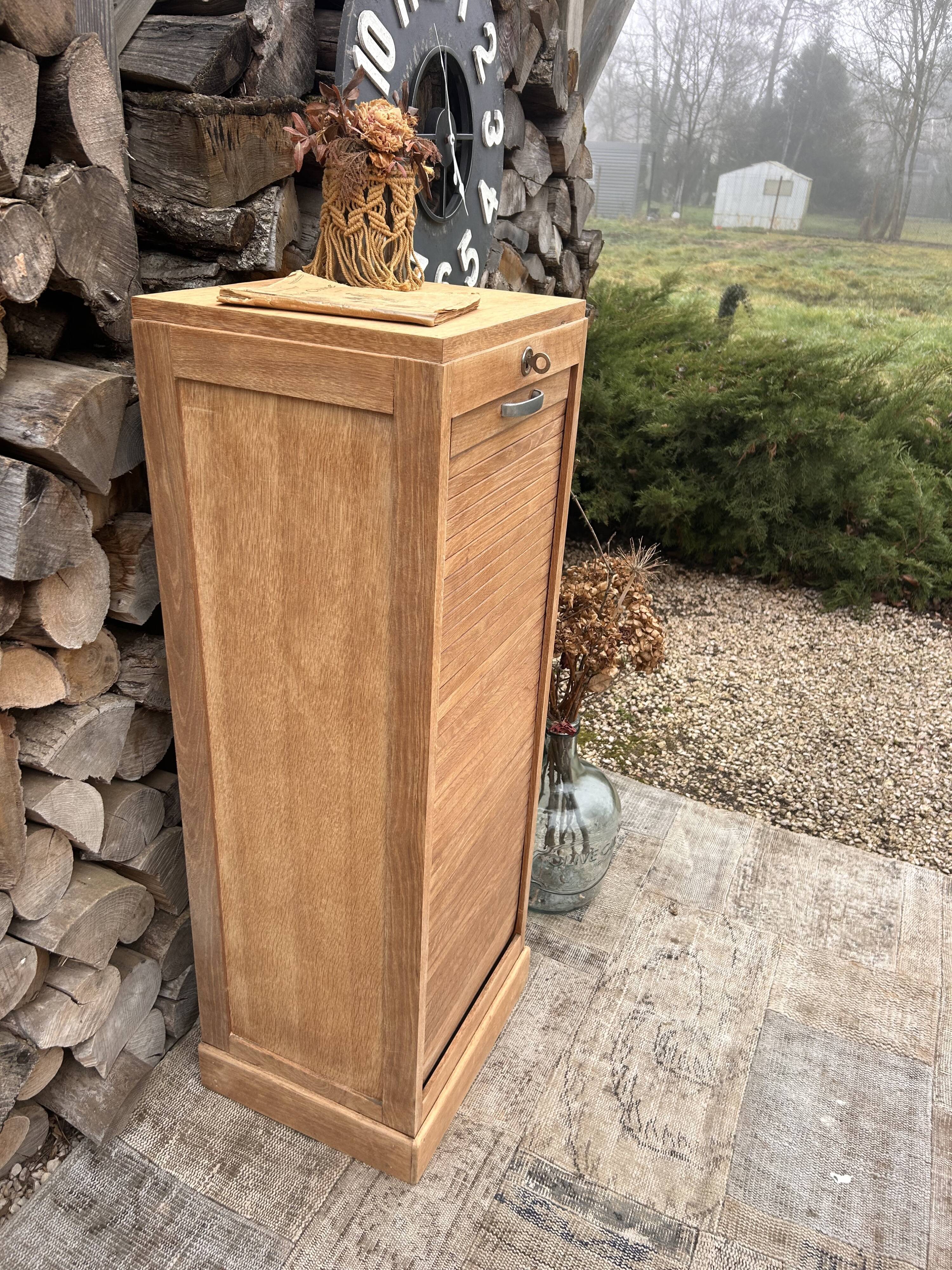 Curtain cabinet furniture