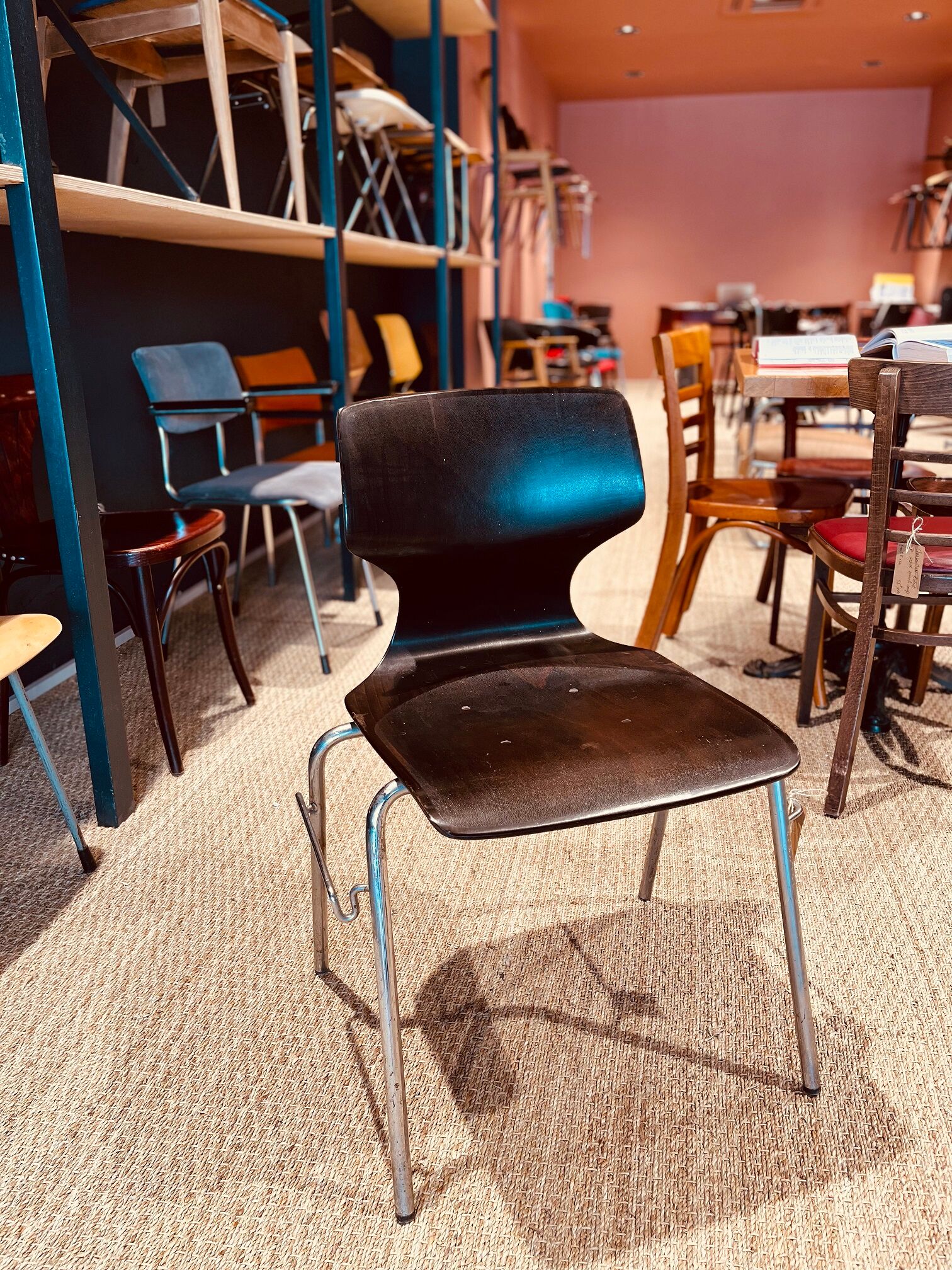 Set of 14 ebony Flötotto chairs
