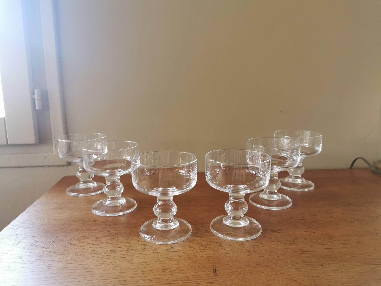 Set of 6 vintage 70s crystal champagne glasses