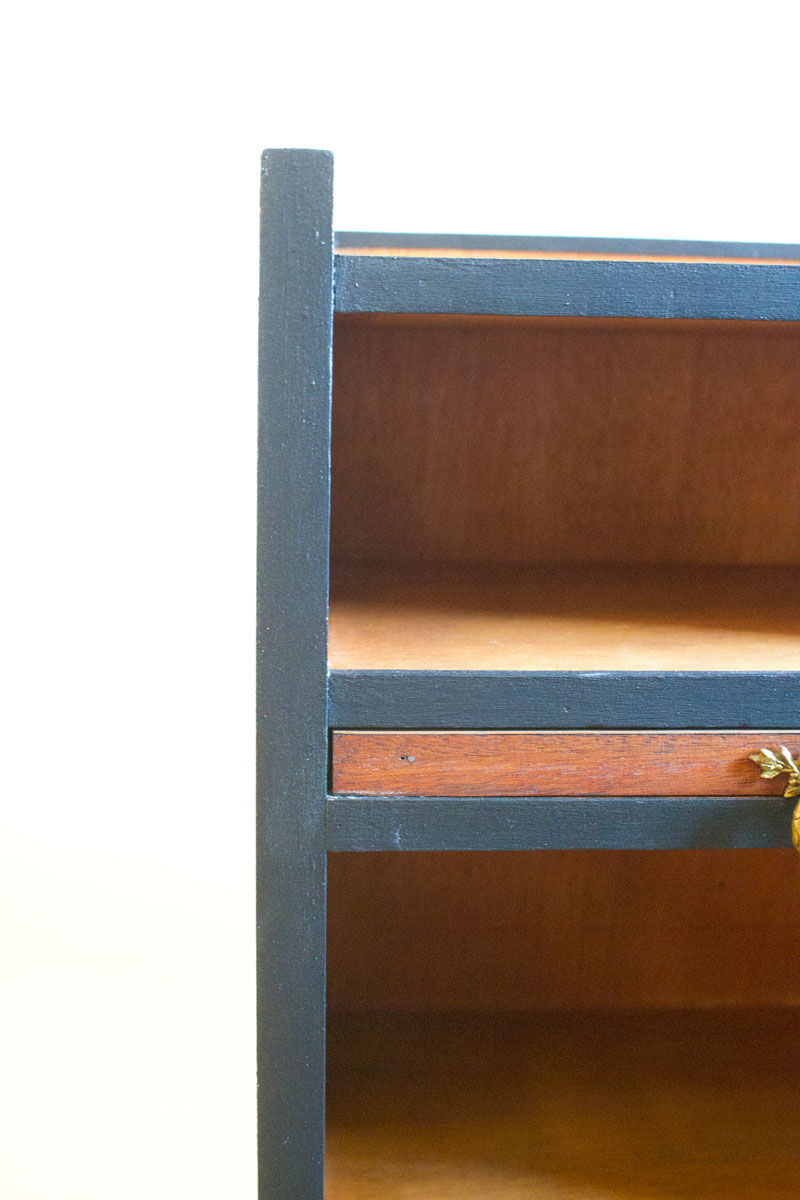 Bedside feet compass