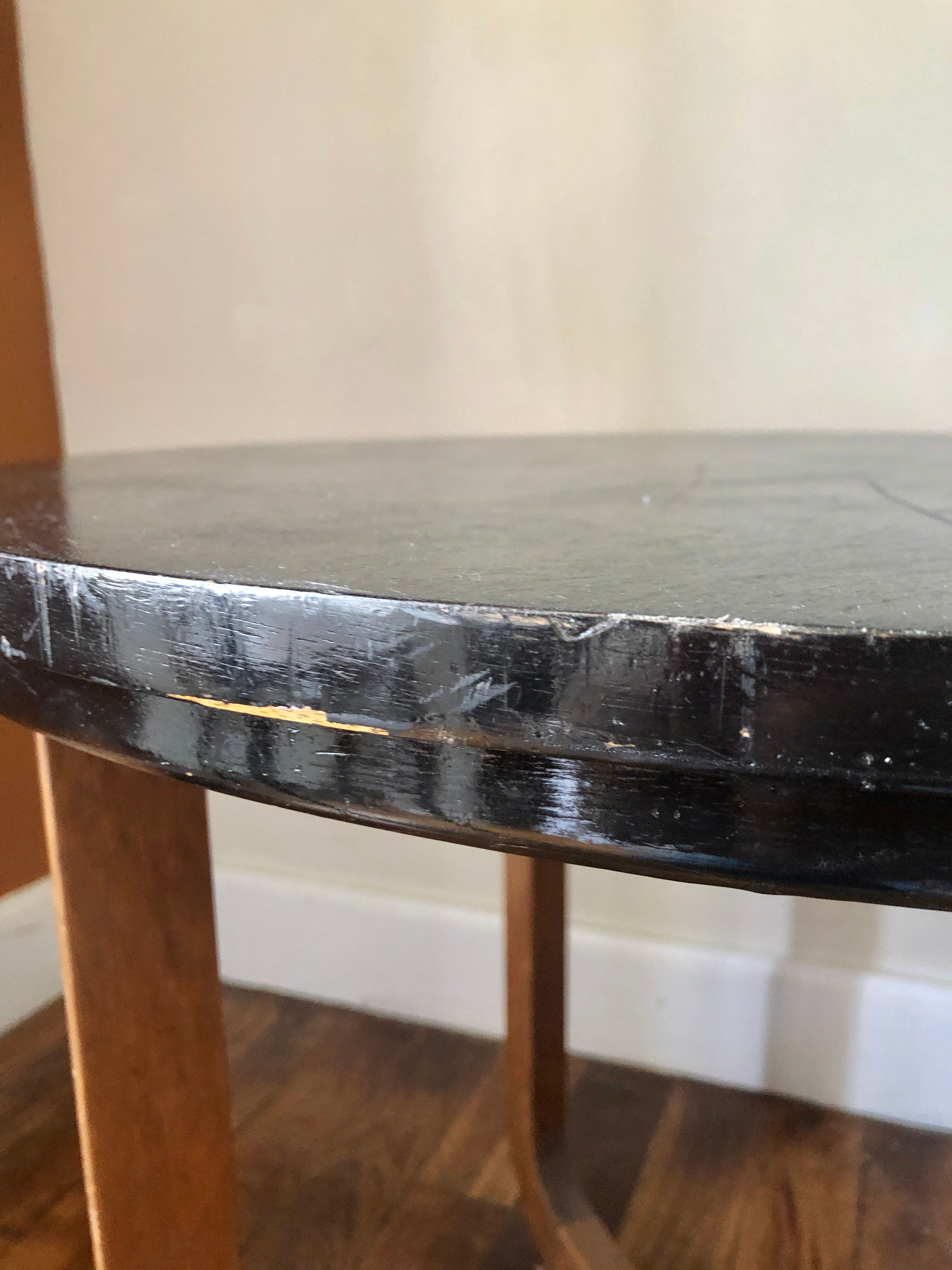 Round side table or Art Deco pedestal table, 1930s