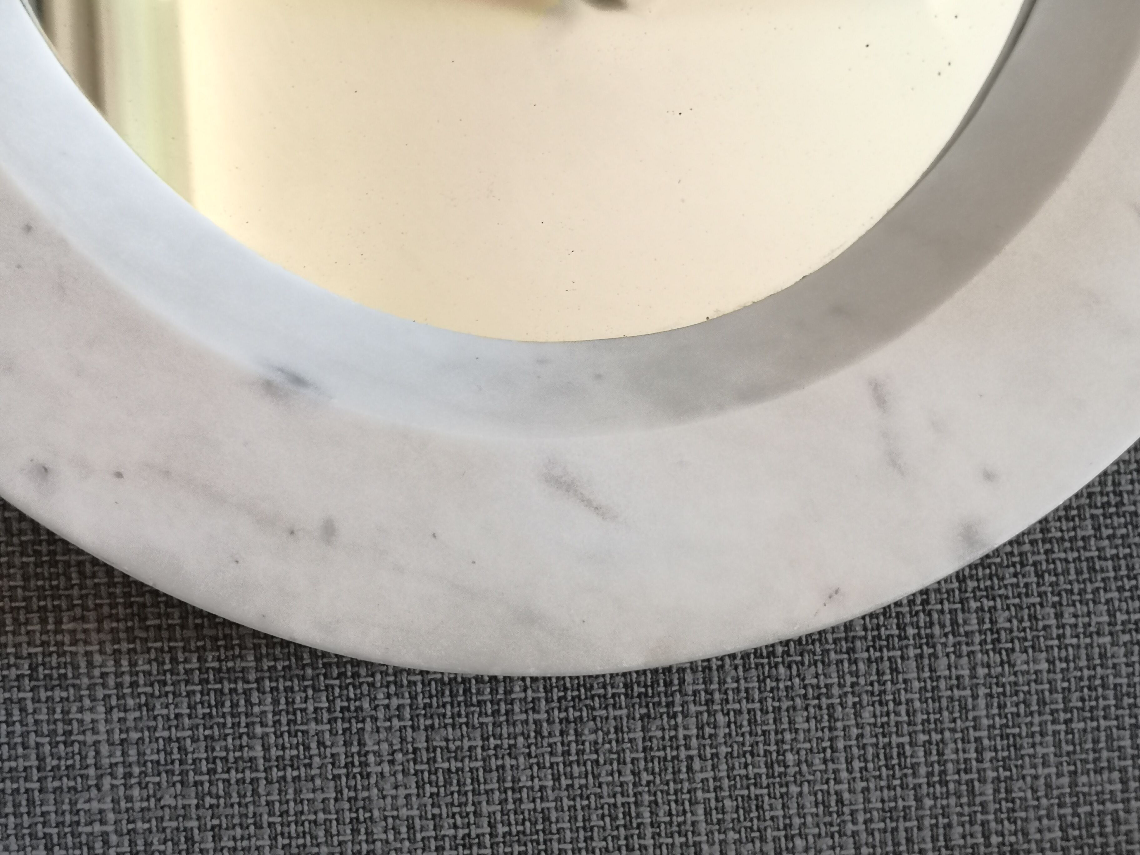 Miroir en marbre