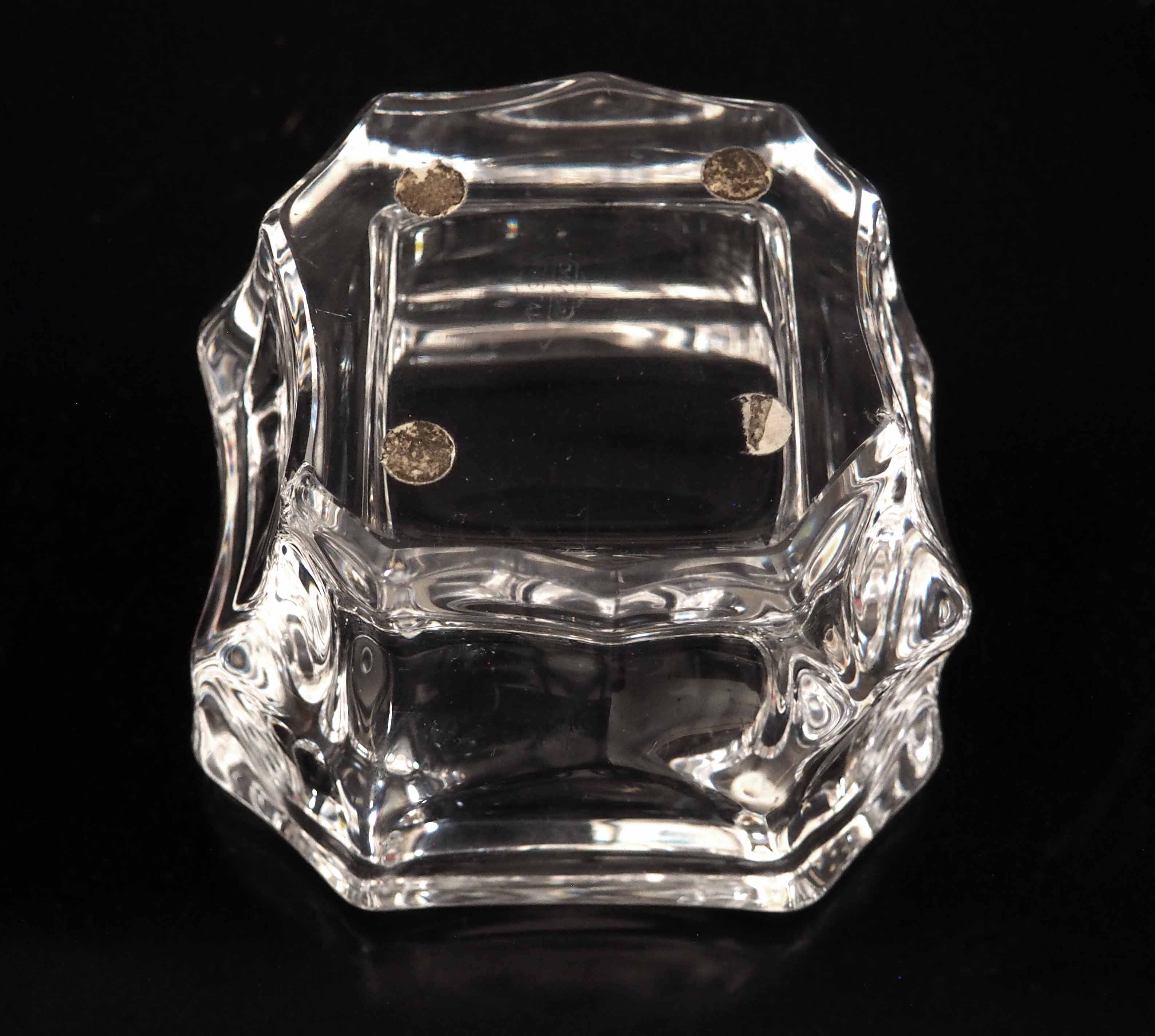 Vannes crystal ashtray