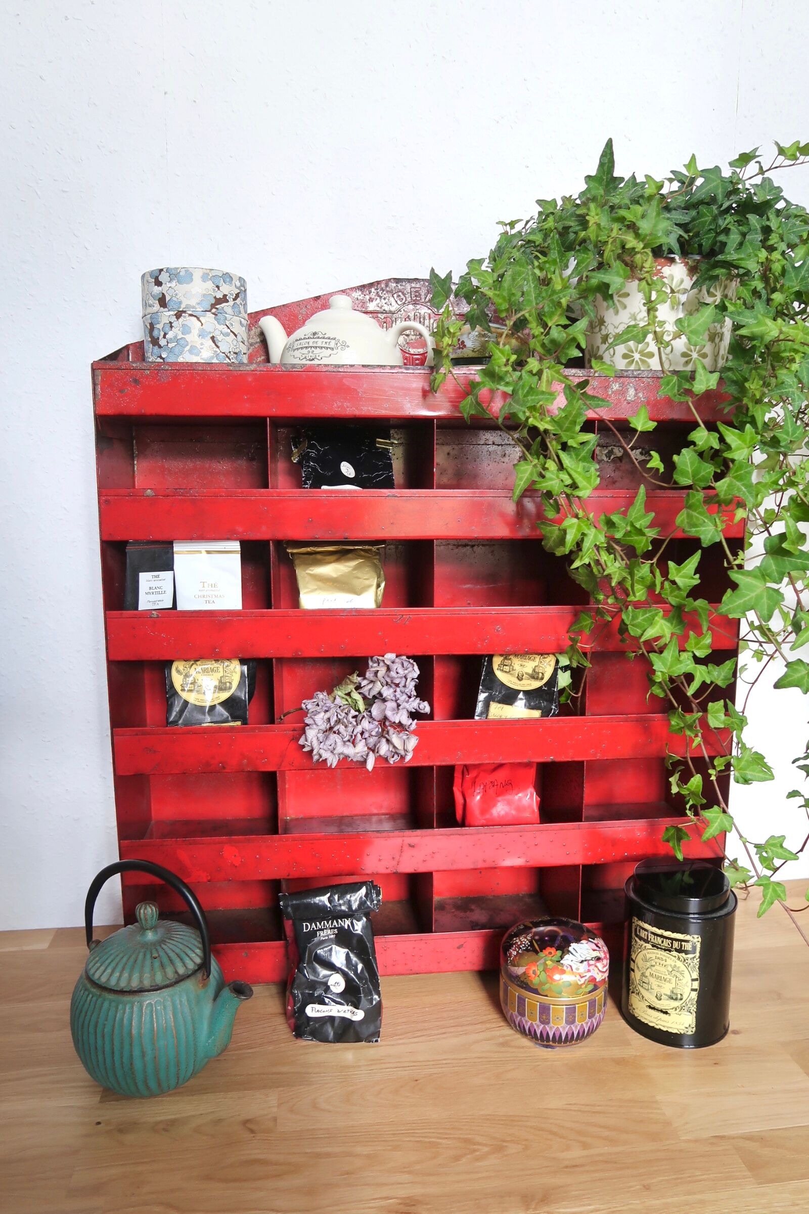 Furniture trade lockers metal garage