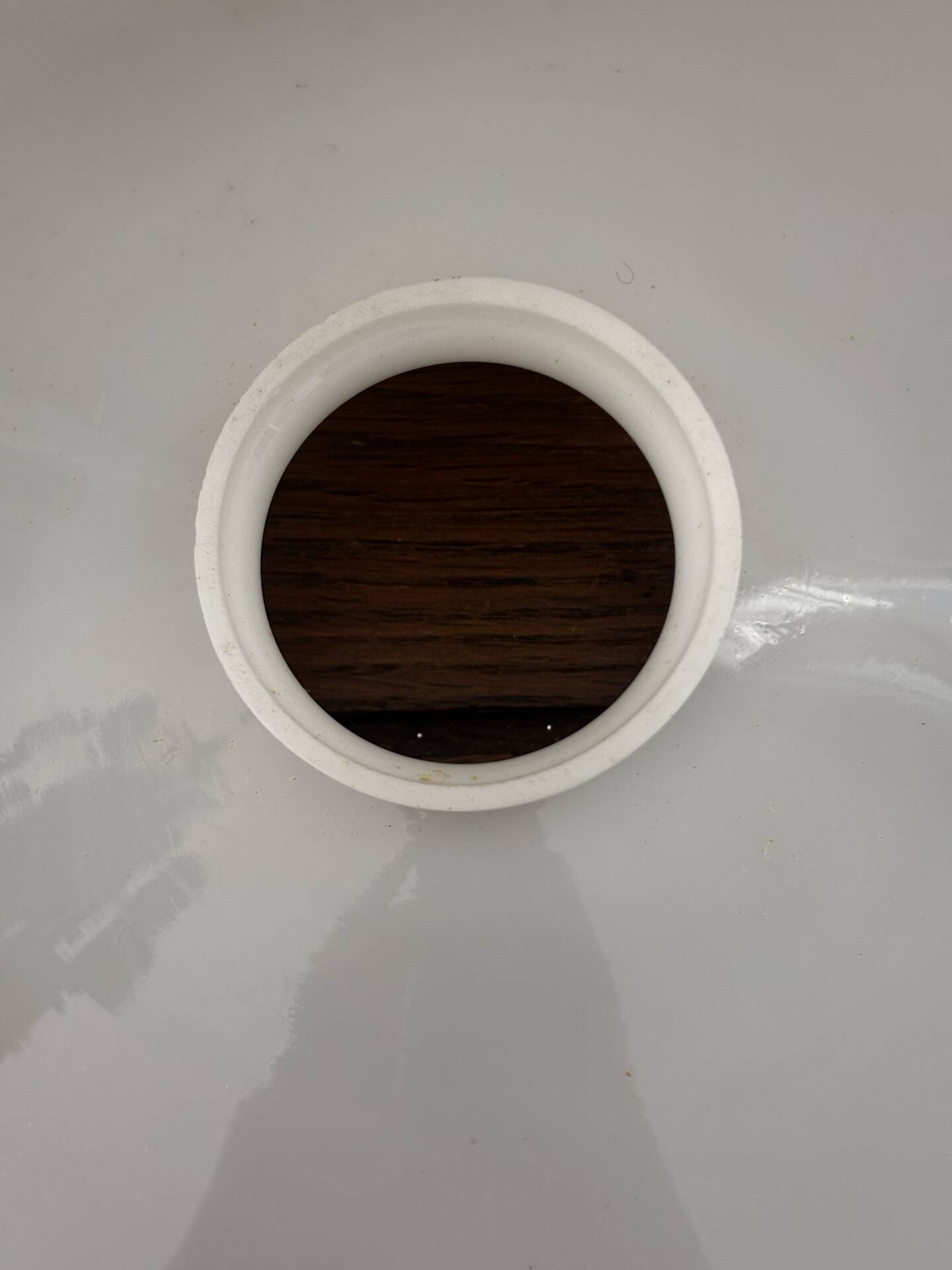 Vintage suspension lampshade in white opaline.