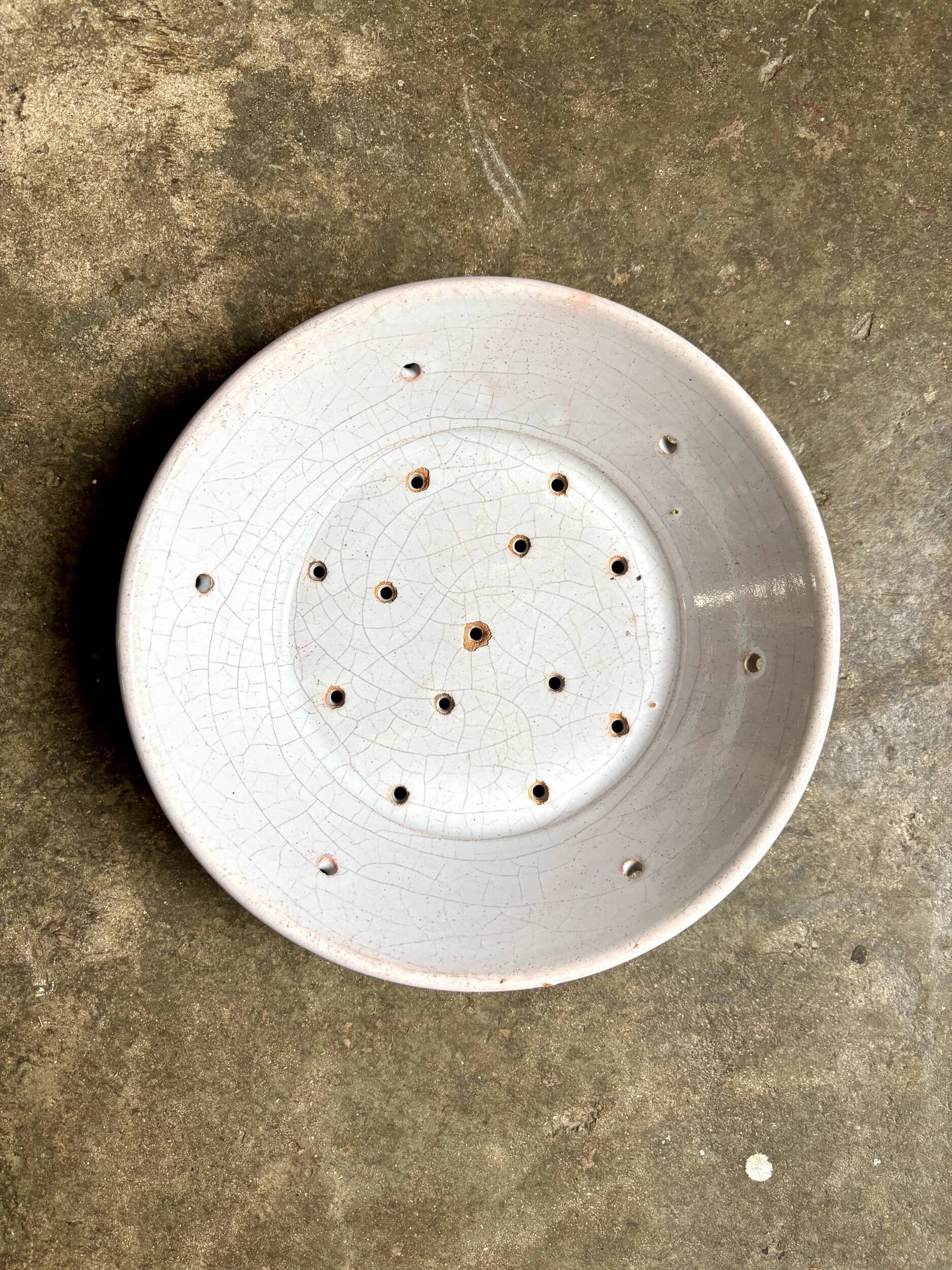 Glazed terracotta drainer